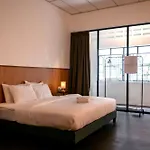 Aayu Chowrasta - 3 Mins Walk To Penang Road Chendul